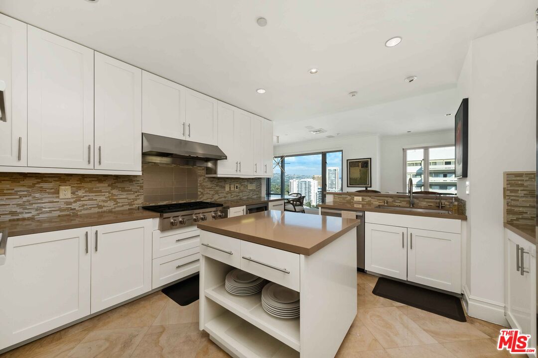 10727 Wilshire Blvd Unit: 2104