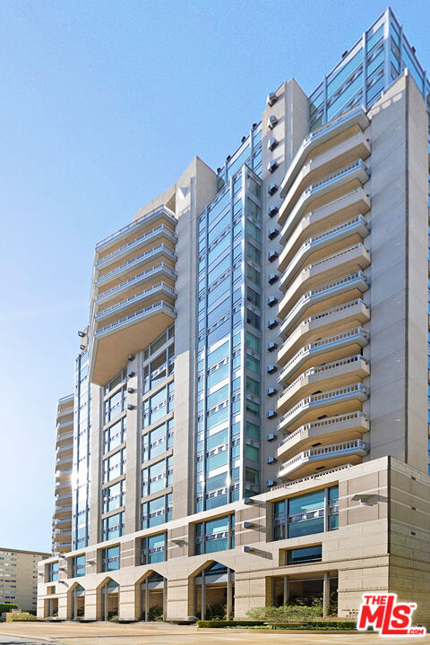 10727 Wilshire Blvd Unit: 2104