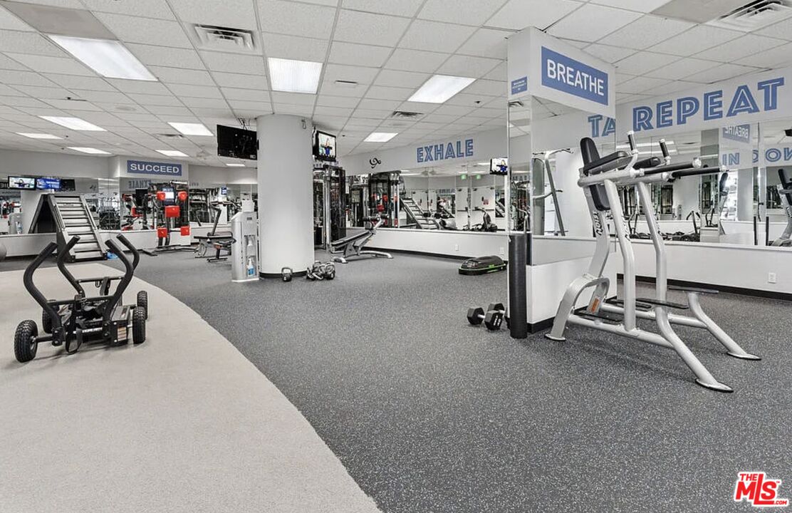 4316 Marina City Dr Unit: 325