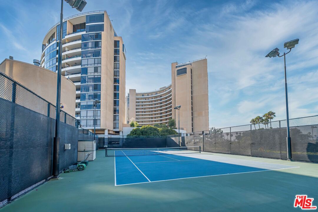 4316 Marina City Dr Unit: 325