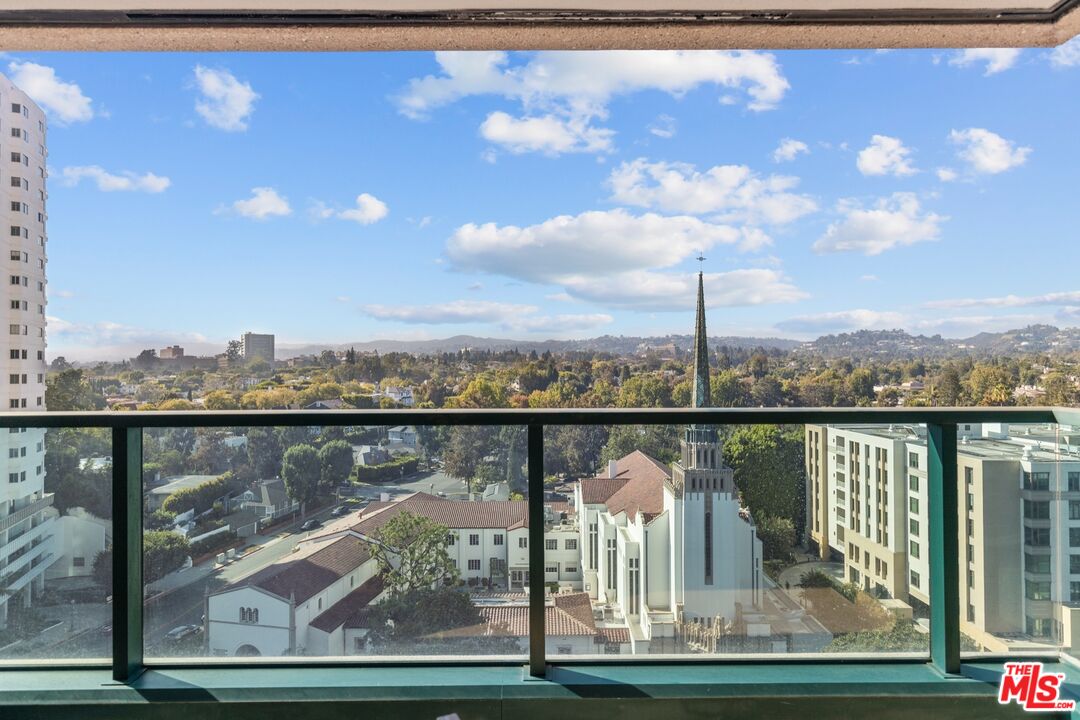 10490 Wilshire Blvd Unit: 906