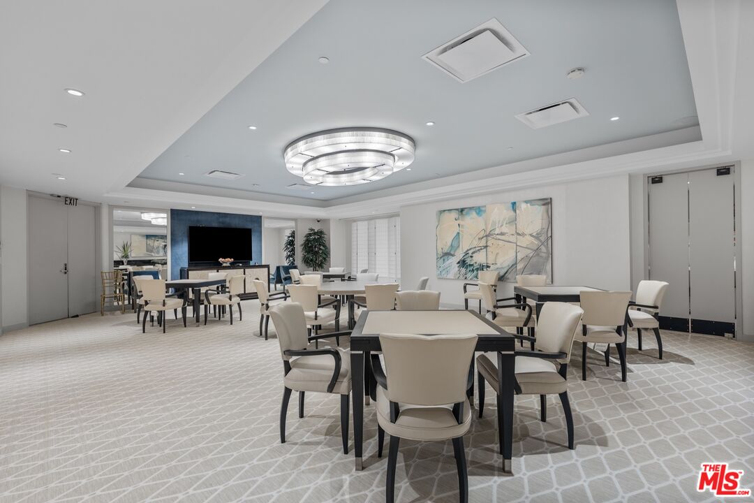 10490 Wilshire Blvd Unit: 906