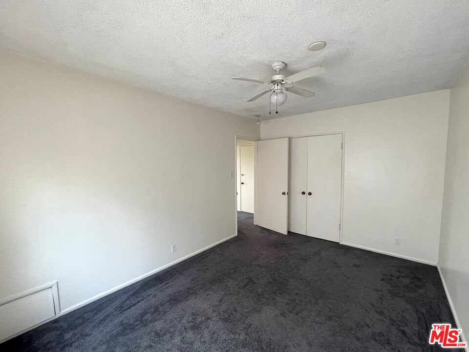 2986 Waverly Dr Unit: 4