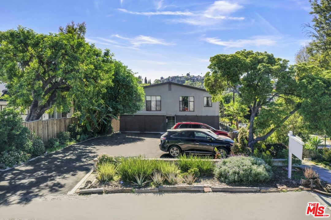 2986 Waverly Dr Unit: 4