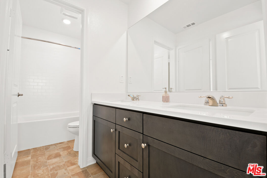 15205 Ridge Ln Unit: 4