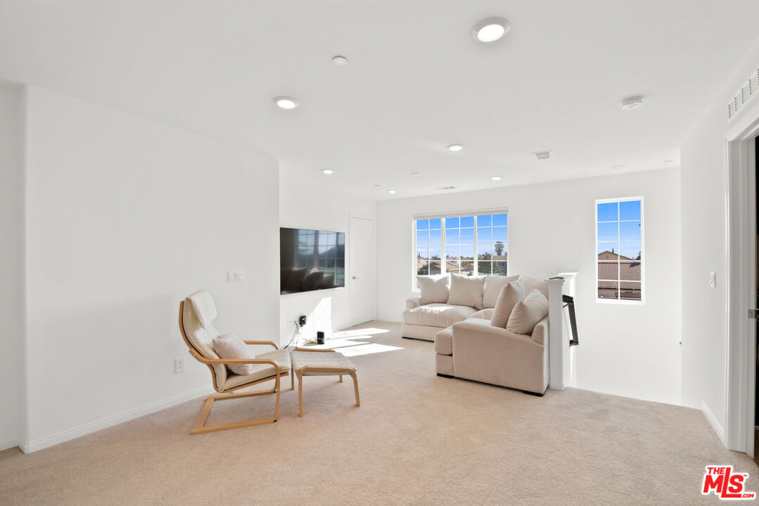 15205 Ridge Ln Unit: 4