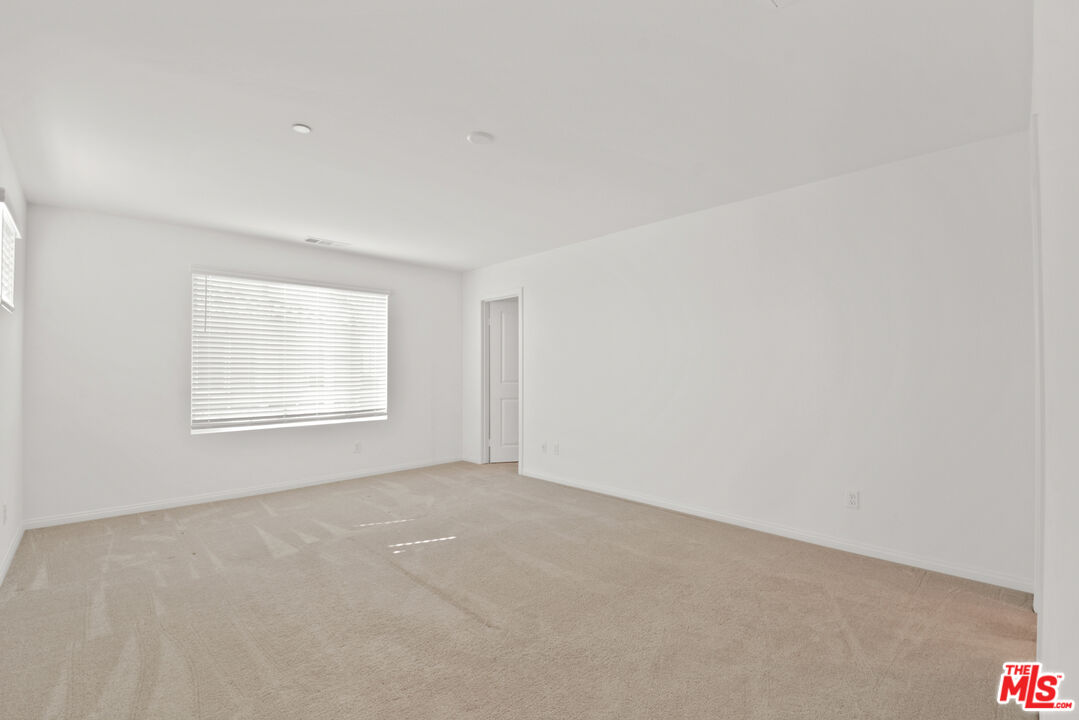 15205 Ridge Ln Unit: 4