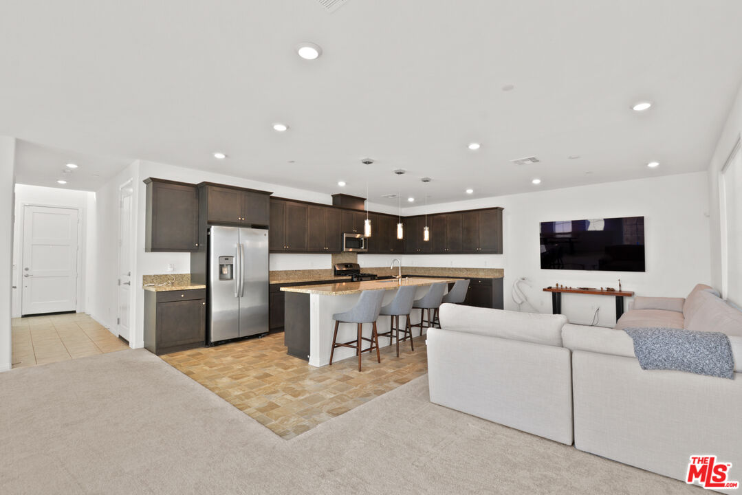 15205 Ridge Ln Unit: 4