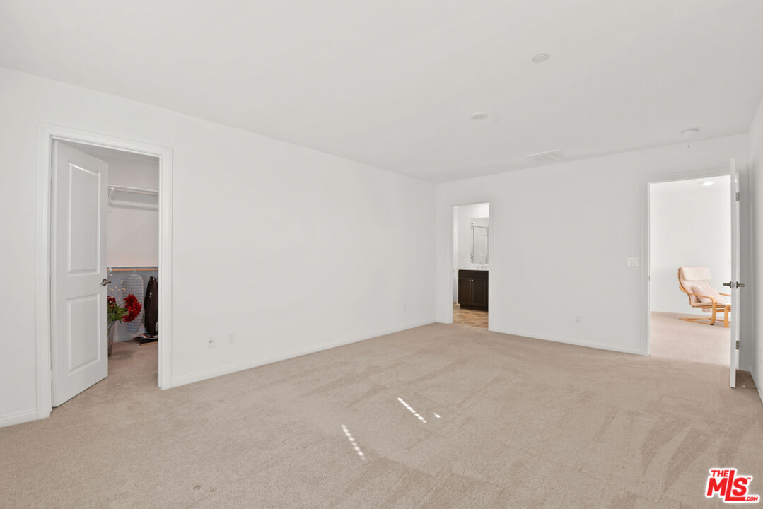 15205 Ridge Ln Unit: 4