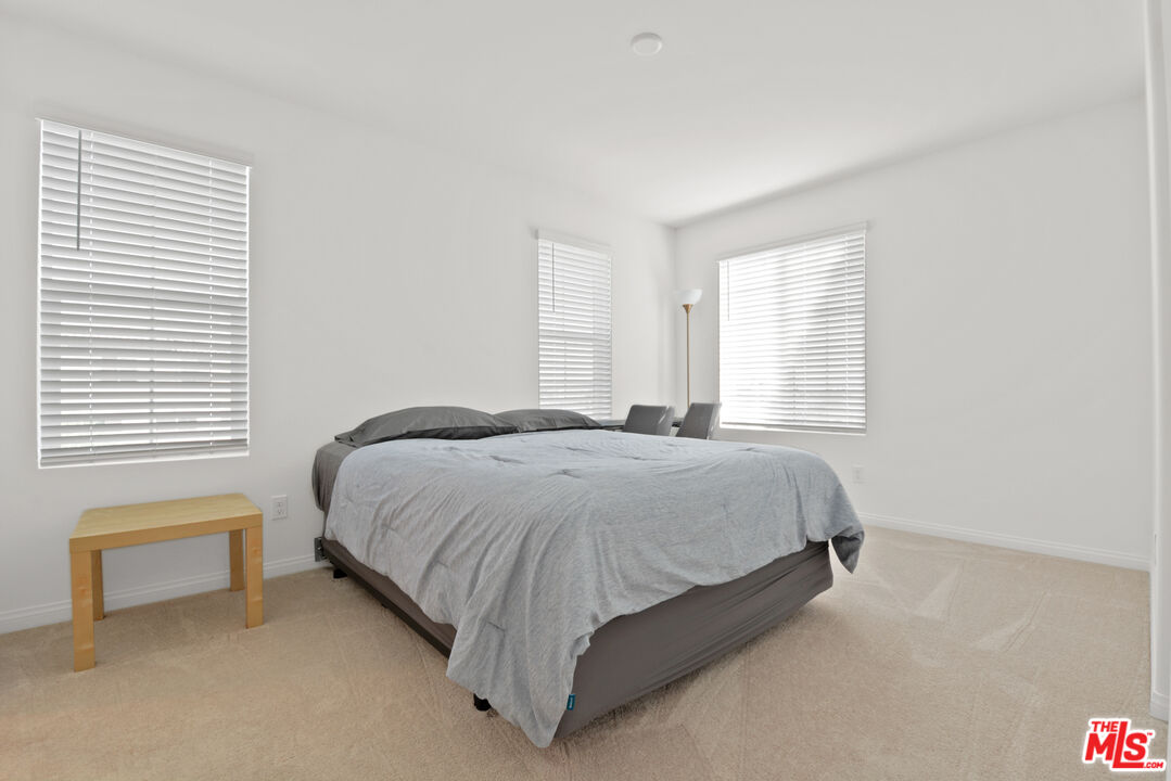 15205 Ridge Ln Unit: 4