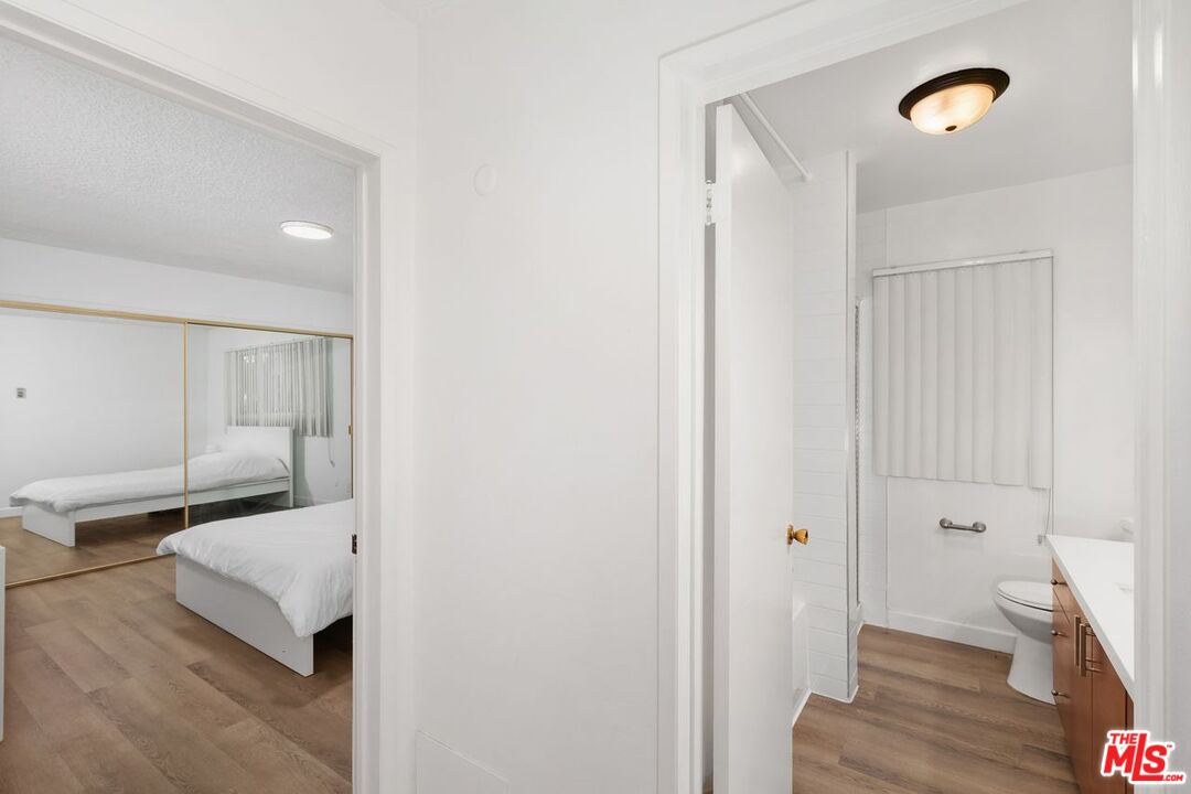 4255 W 5th St Unit: 106