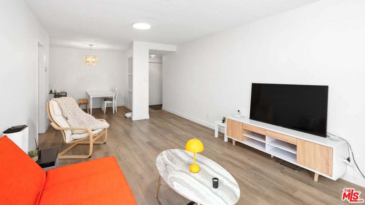 4255 W 5th St Unit: 106