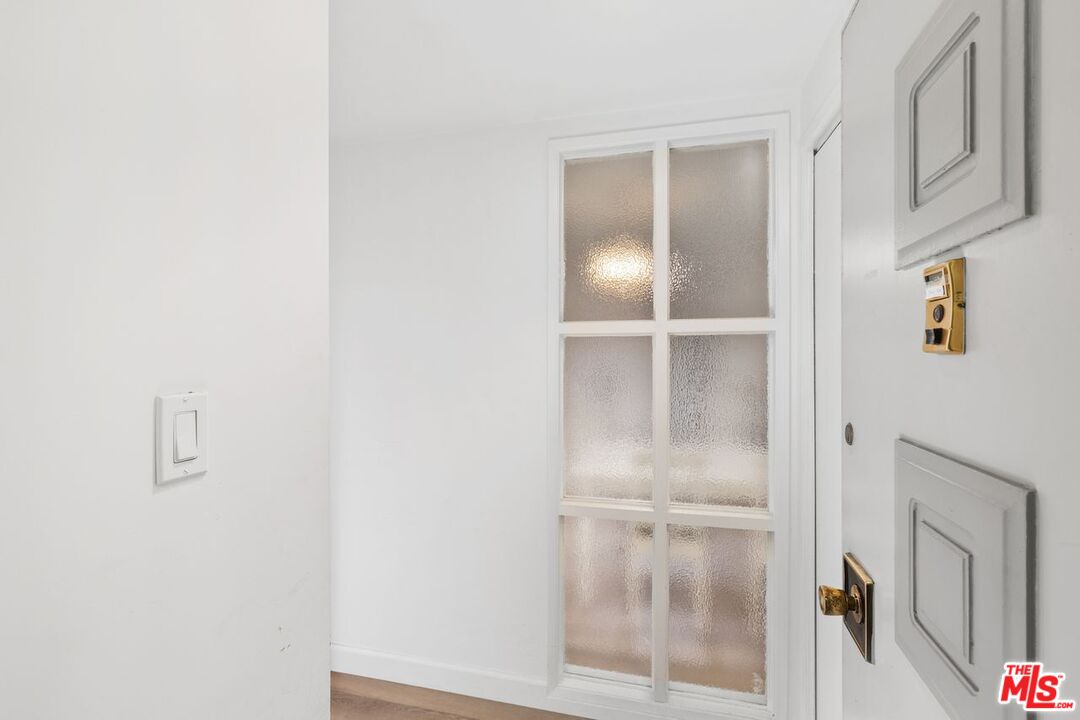 4255 W 5th St Unit: 106