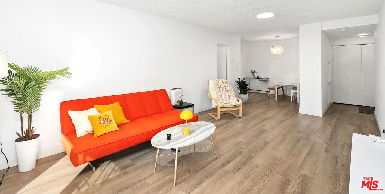 4255 W 5th St Unit: 106