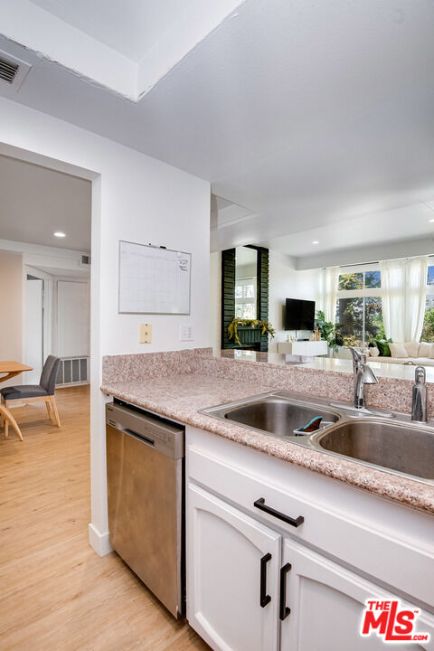 7800 Topanga Canyon Blvd Unit: 206