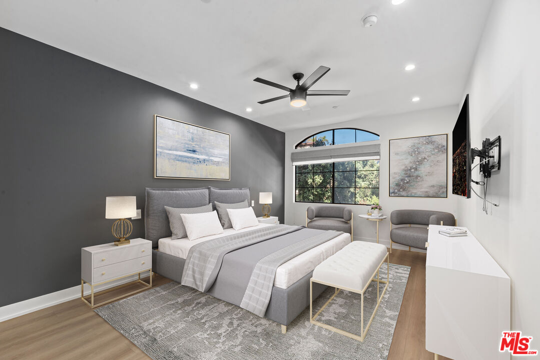 200 N Swall Dr Unit: 458