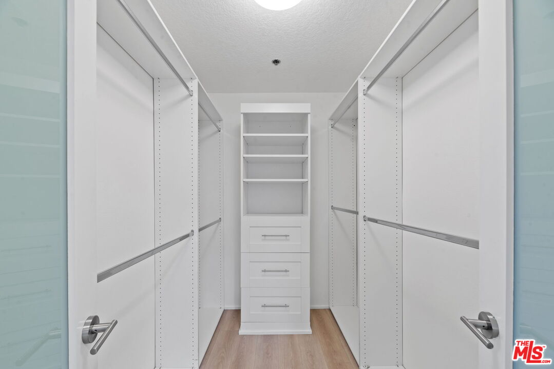 200 N Swall Dr Unit: 458