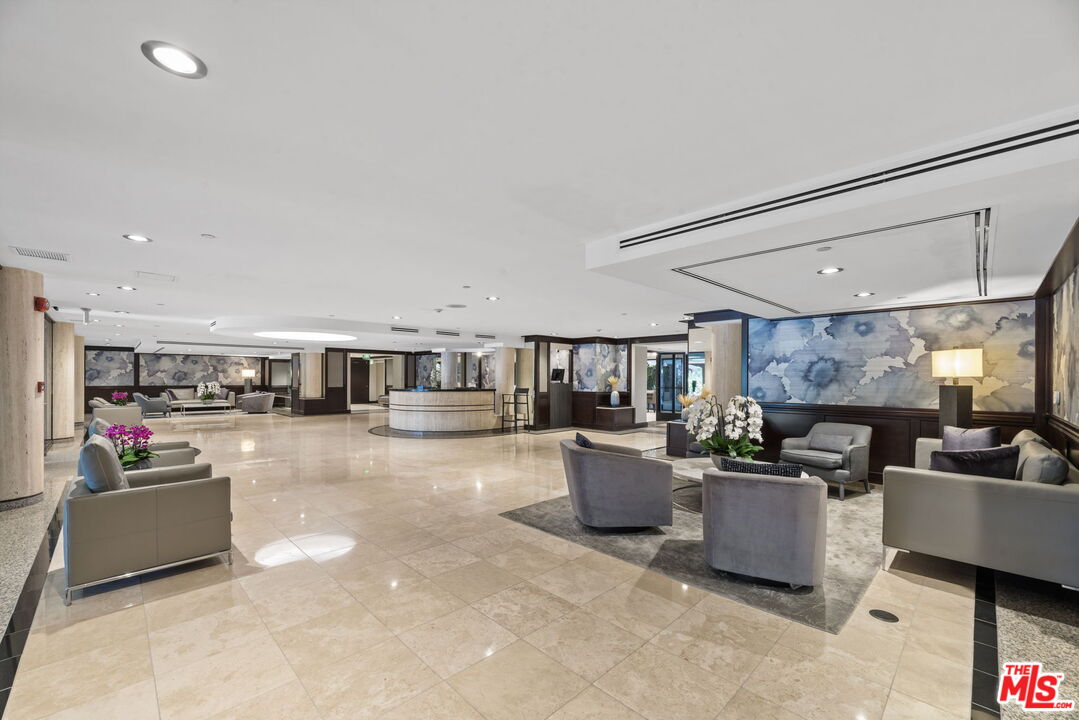 200 N Swall Dr Unit: 458