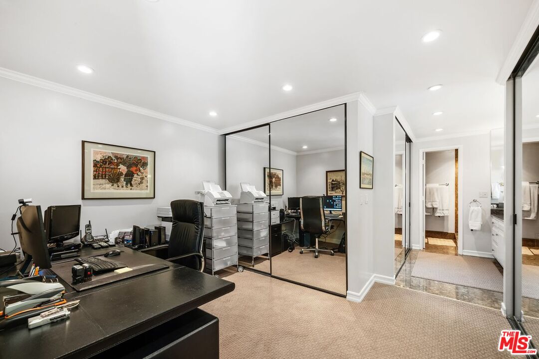 455 N Oakhurst Dr Unit: A2