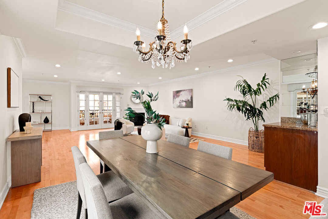 11908 Darlington Ave Unit: 202