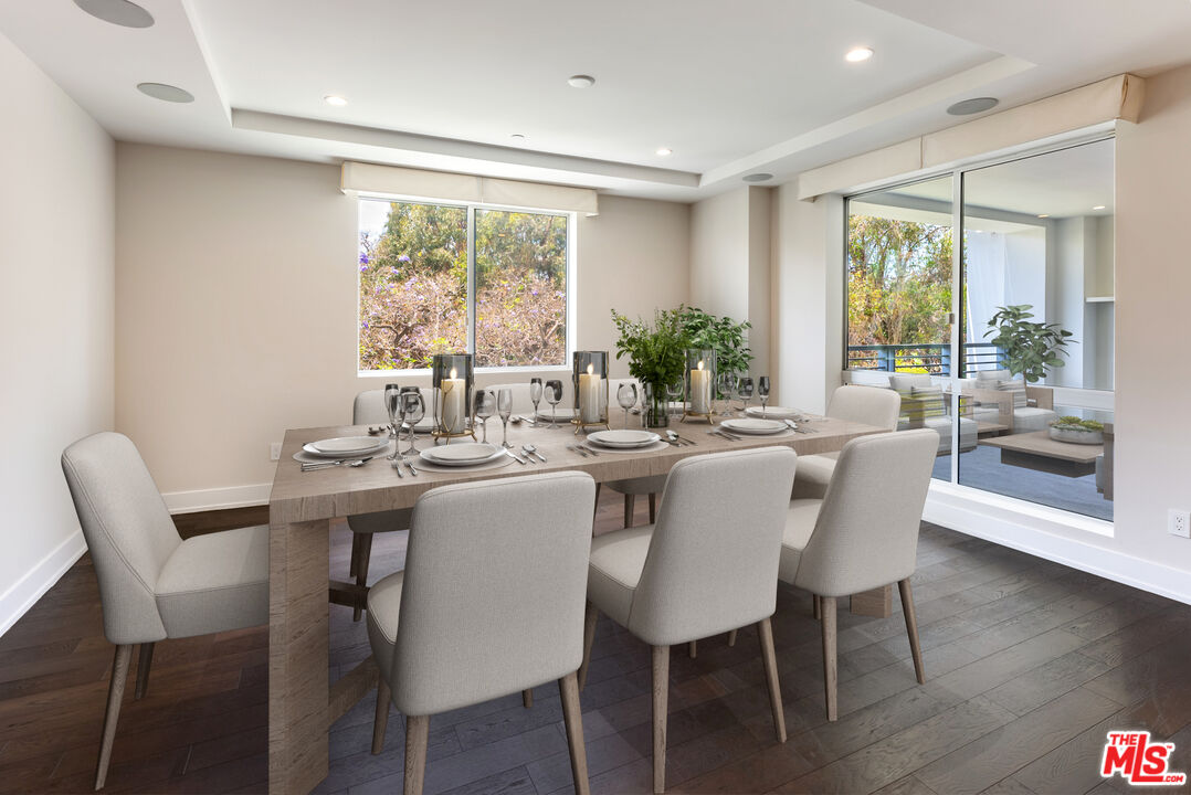 460 N Palm Dr Unit: 302