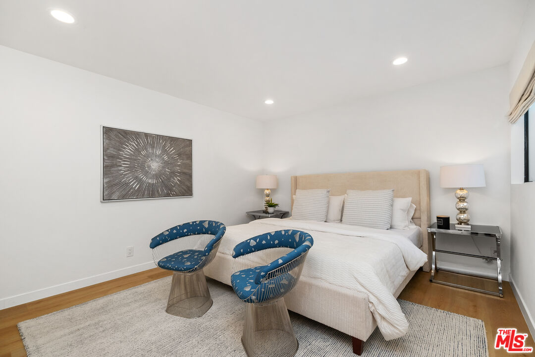 2929 Waverly Dr Unit: 110