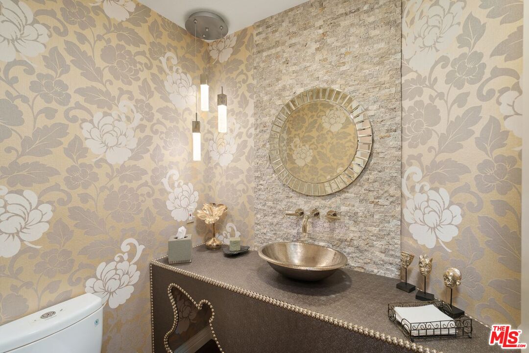 4720 Park Encino Ln Unit: 119