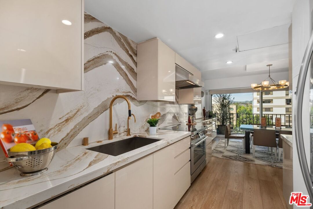 10450 Wilshire Blvd Unit: 5F