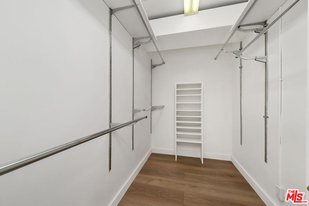 10450 Wilshire Blvd Unit: 5F