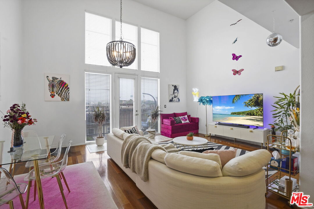 360 W Avenue 26 Unit: 418