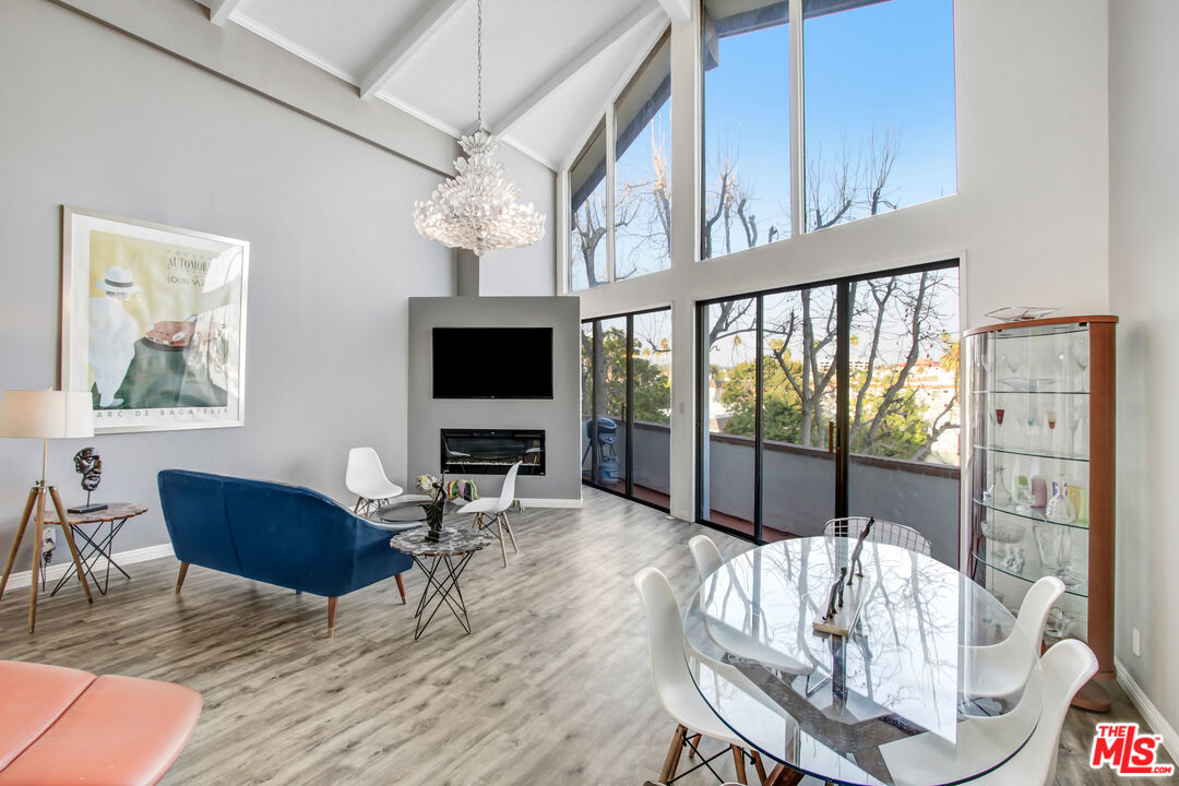 831 S Gretna Green Way Unit: 302