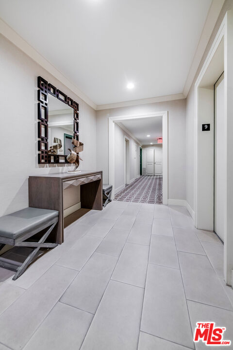 875 Comstock Ave Unit: 9D