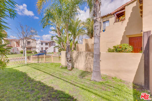 1248 S POINT VIEW ST