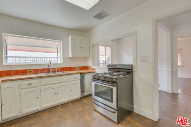 1248 S POINT VIEW ST