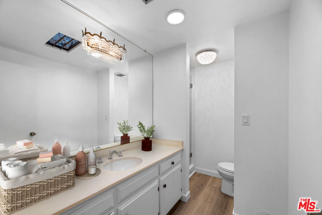 10671 Holman Ave Unit: 304