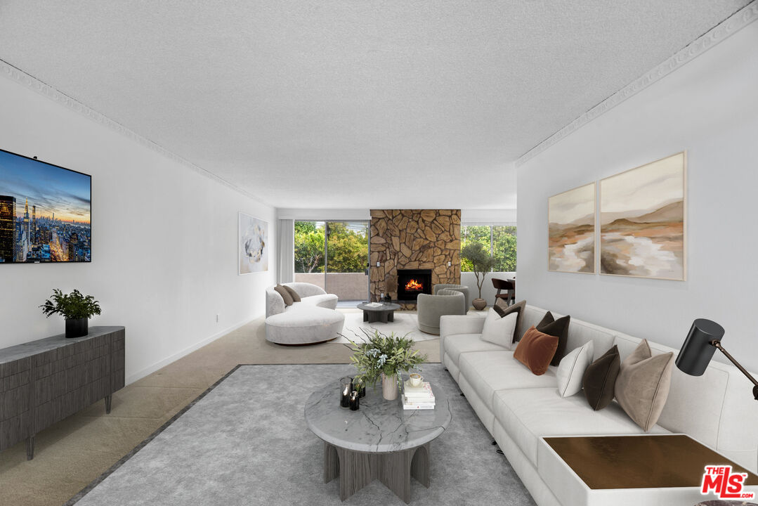 10671 Holman Ave Unit: 304