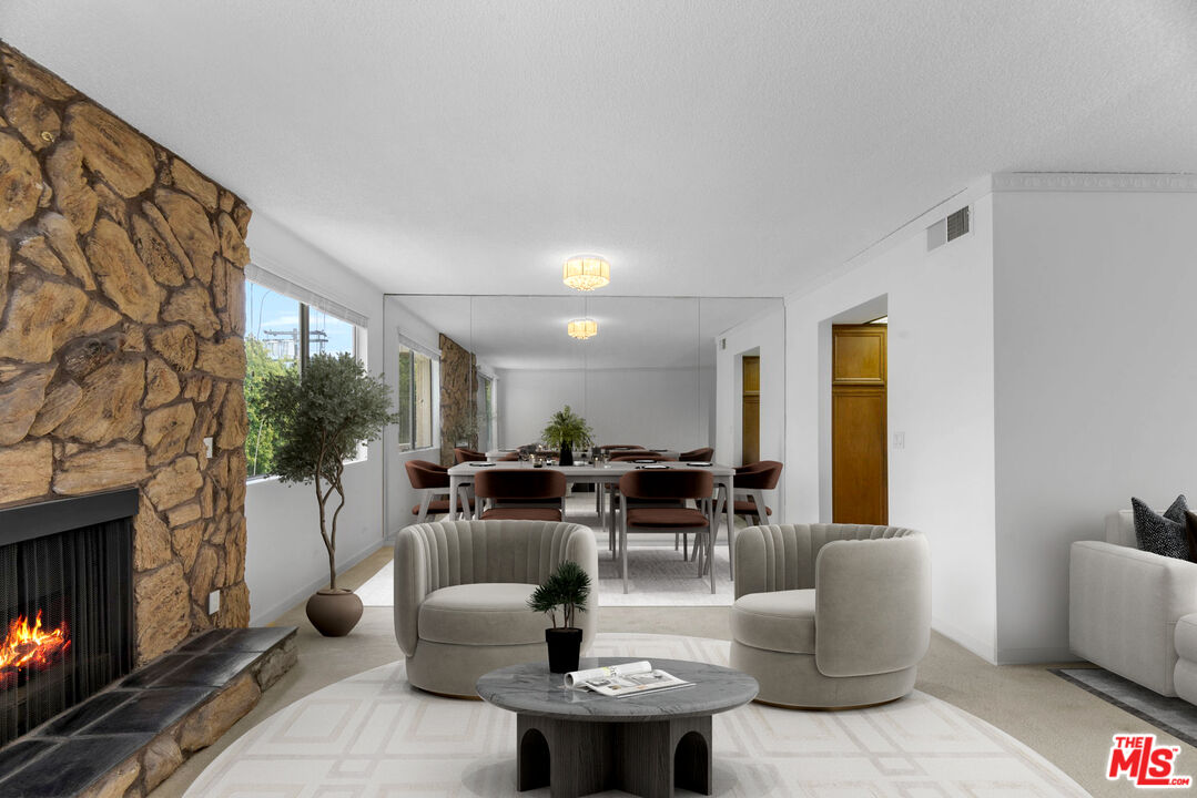 10671 Holman Ave Unit: 304