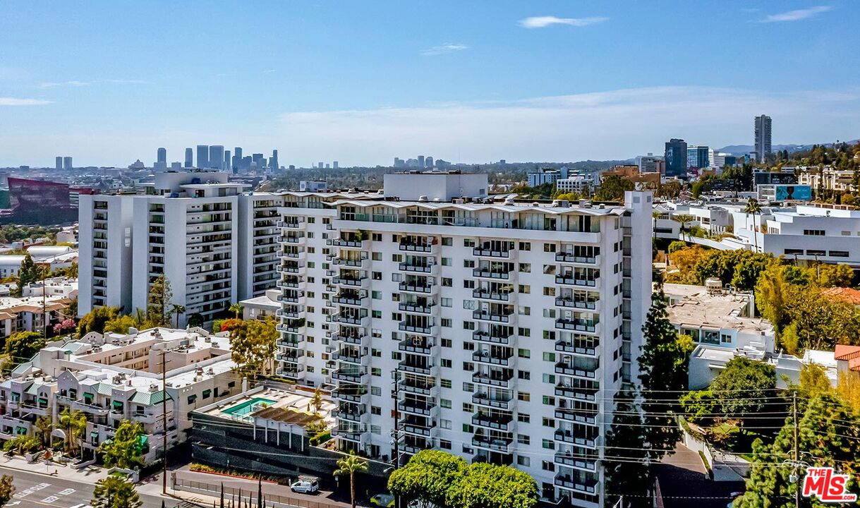 1155 N LA CIENEGA Unit: 306