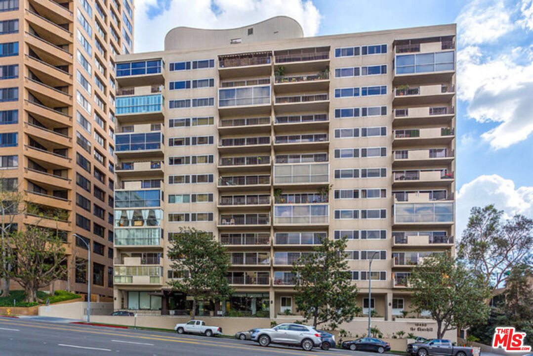 10450 Wilshire Blvd Unit: 11B