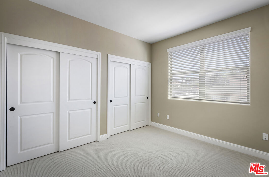 5037 Rosewood Ave Unit: 314