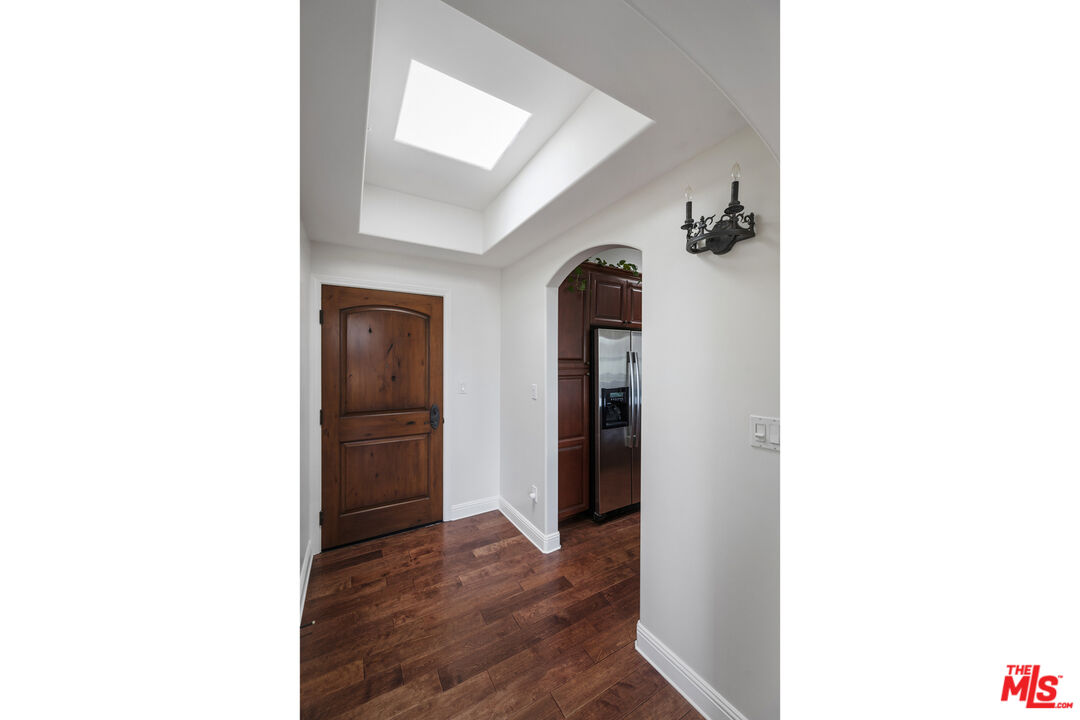 5037 Rosewood Ave Unit: 314