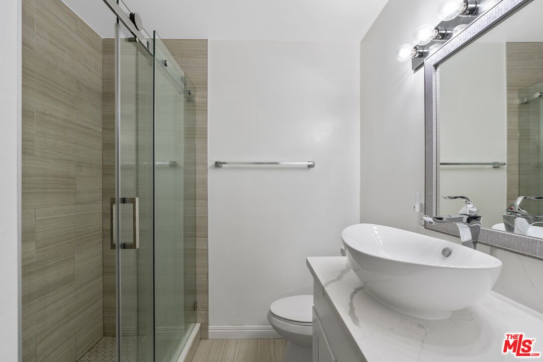 4255 W 5th St Unit: 209