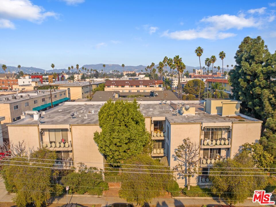 4255 W 5th St Unit: 209