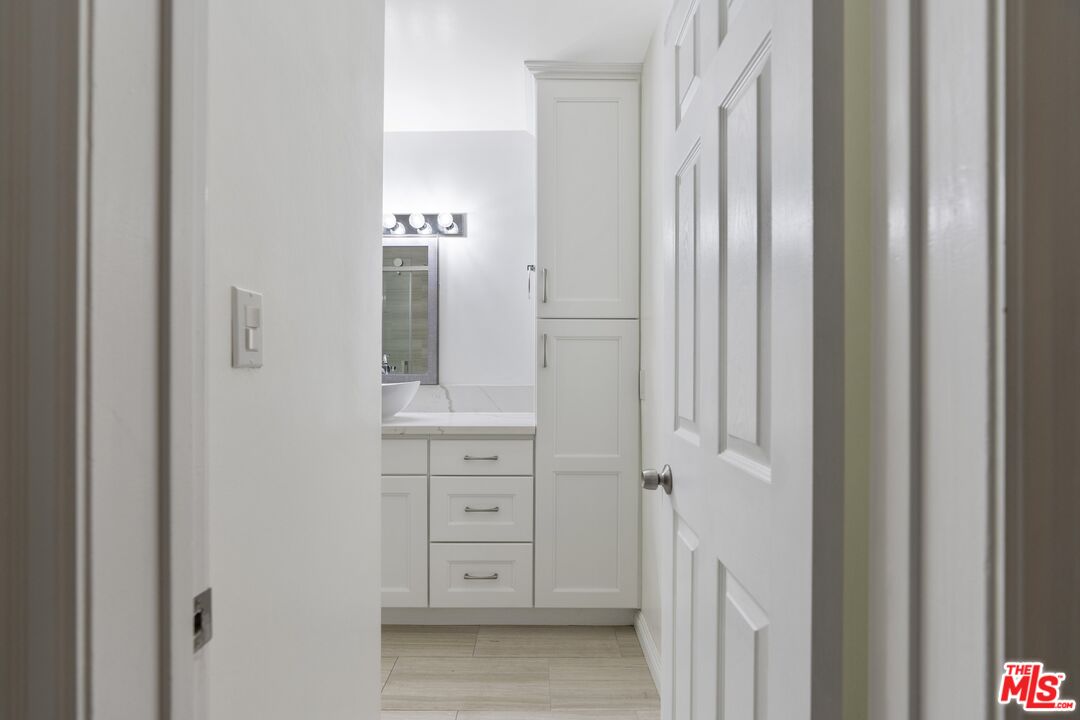 4255 W 5th St Unit: 209