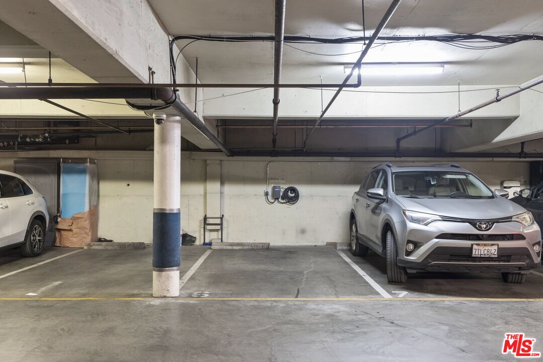 4255 W 5th St Unit: 209