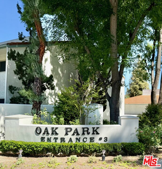 4608 Park Granada Unit: 7