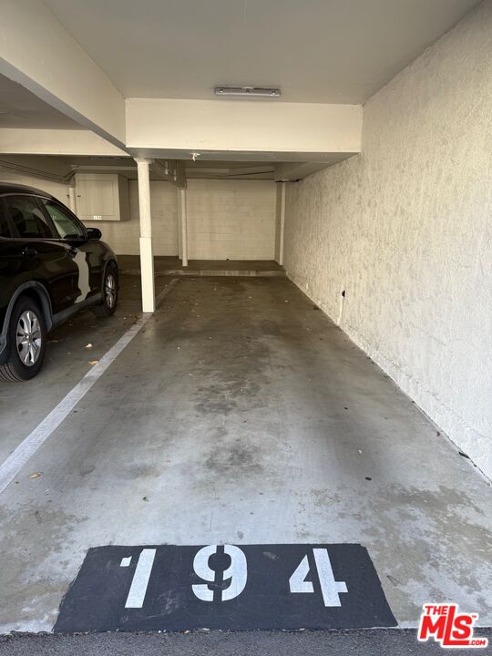 4608 Park Granada Unit: 7