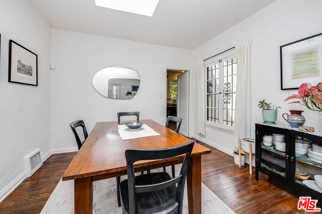 7240 Woodrow Wilson Dr