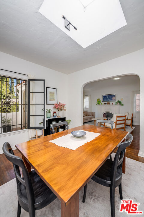 7240 Woodrow Wilson Dr