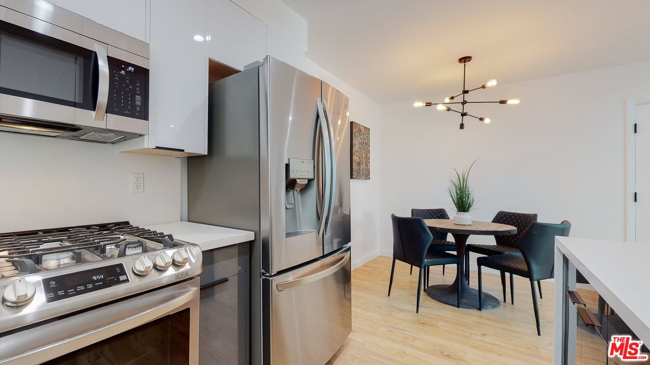 1435 N Fairfax Ave Unit: 1